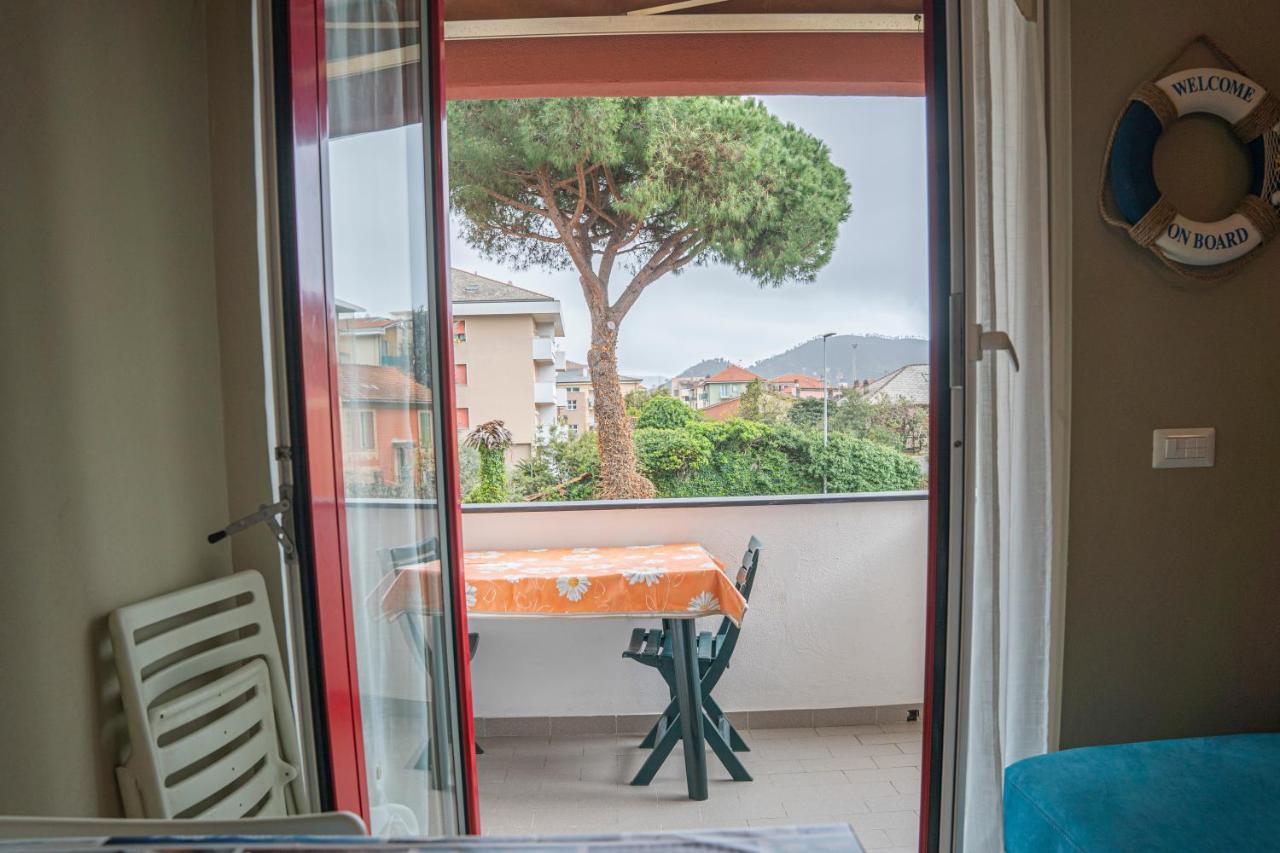 026 - Casa Maele 100 Metri Dalla Spiaggia, Centrale Сестри-Леванте Экстерьер фото